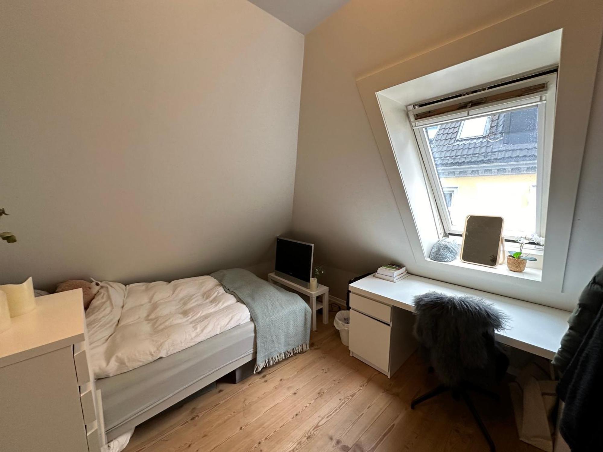 Ferienwohnung Sjarmerende Bolig Like Ved Togstasjonen Bergen Exterior foto