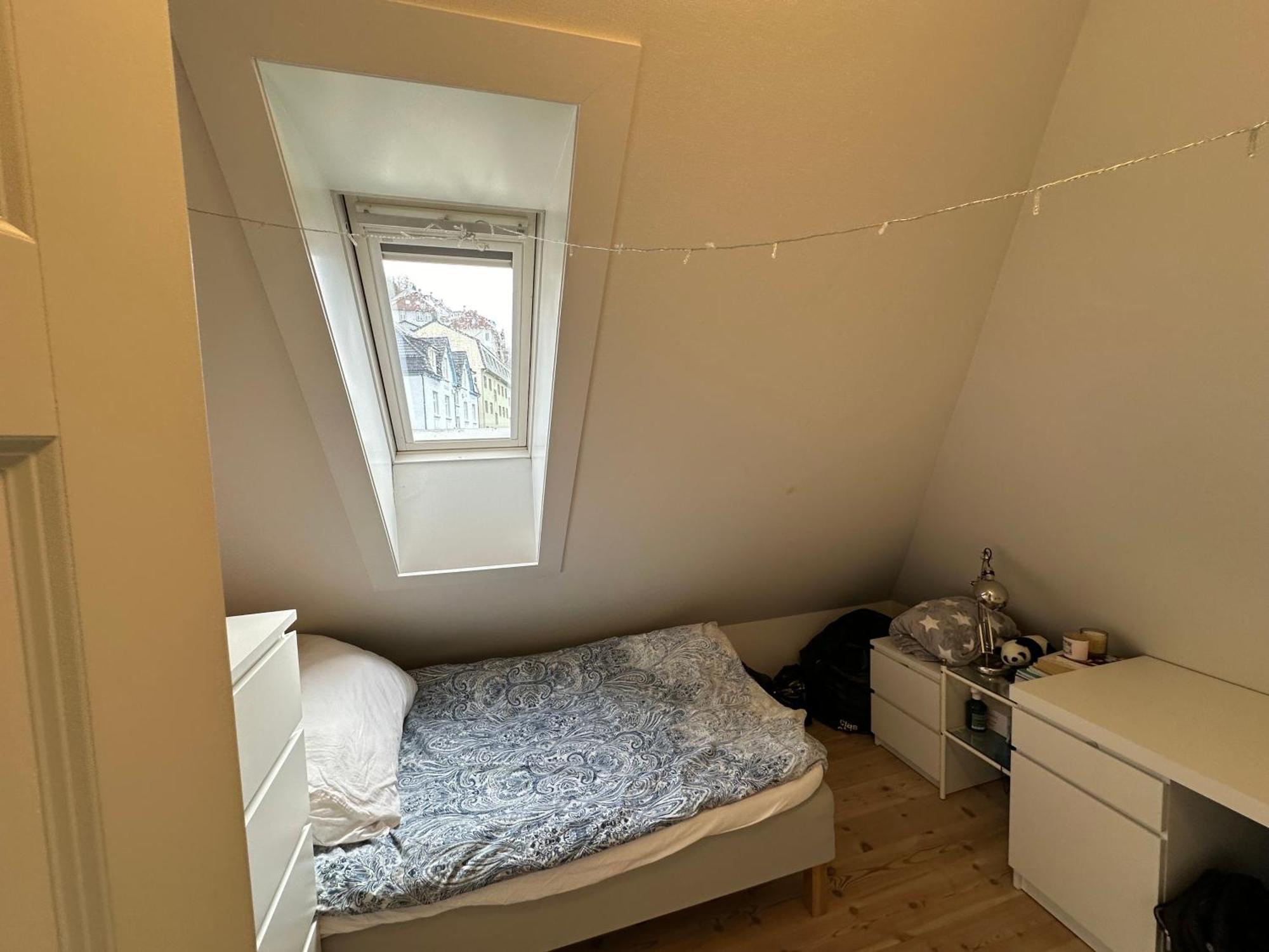 Ferienwohnung Sjarmerende Bolig Like Ved Togstasjonen Bergen Exterior foto